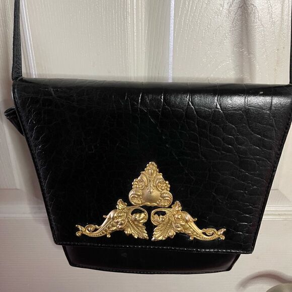 Vintage Paris handbag New York black leather shoulder bag with gold tone… - Picture 2 of 10